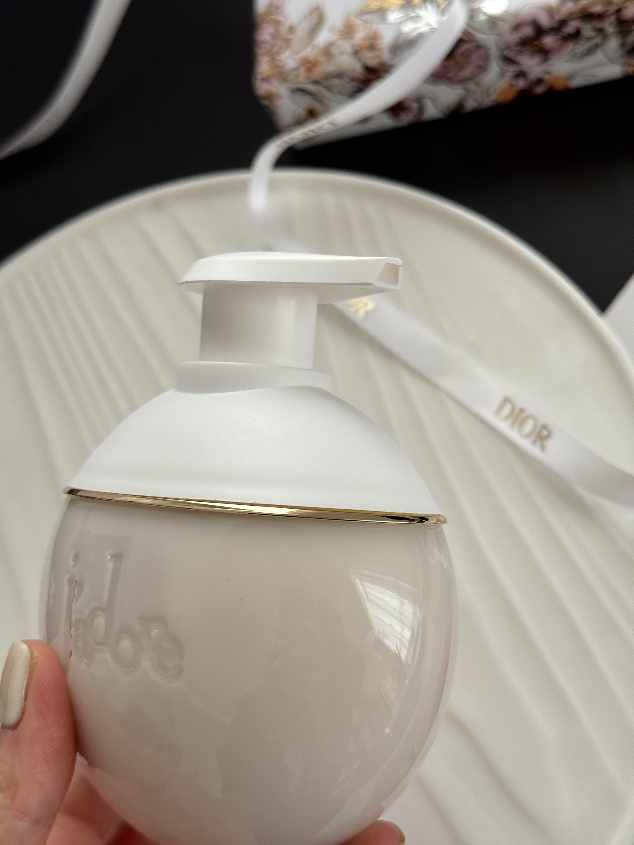 路铂廷 Christian Louboutin 高定典藏名品高定成衣时装外套连衣裙衬衫T恤 #2E626DE2 4
