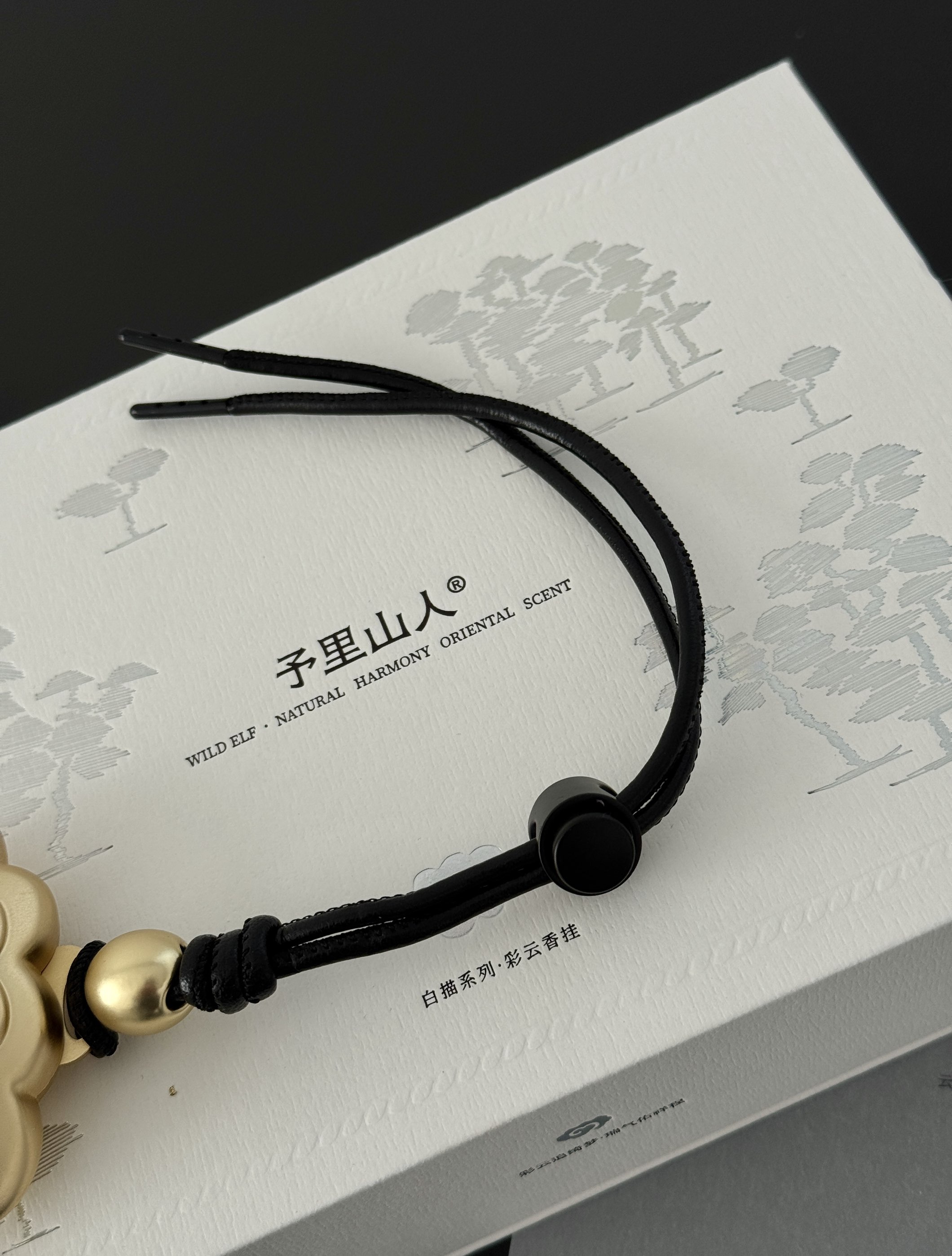 诺悠翩雅 Loro Piana 高定典藏典雅居所生活方式奢华家居家纺四件套摆件 #708A40D8 5