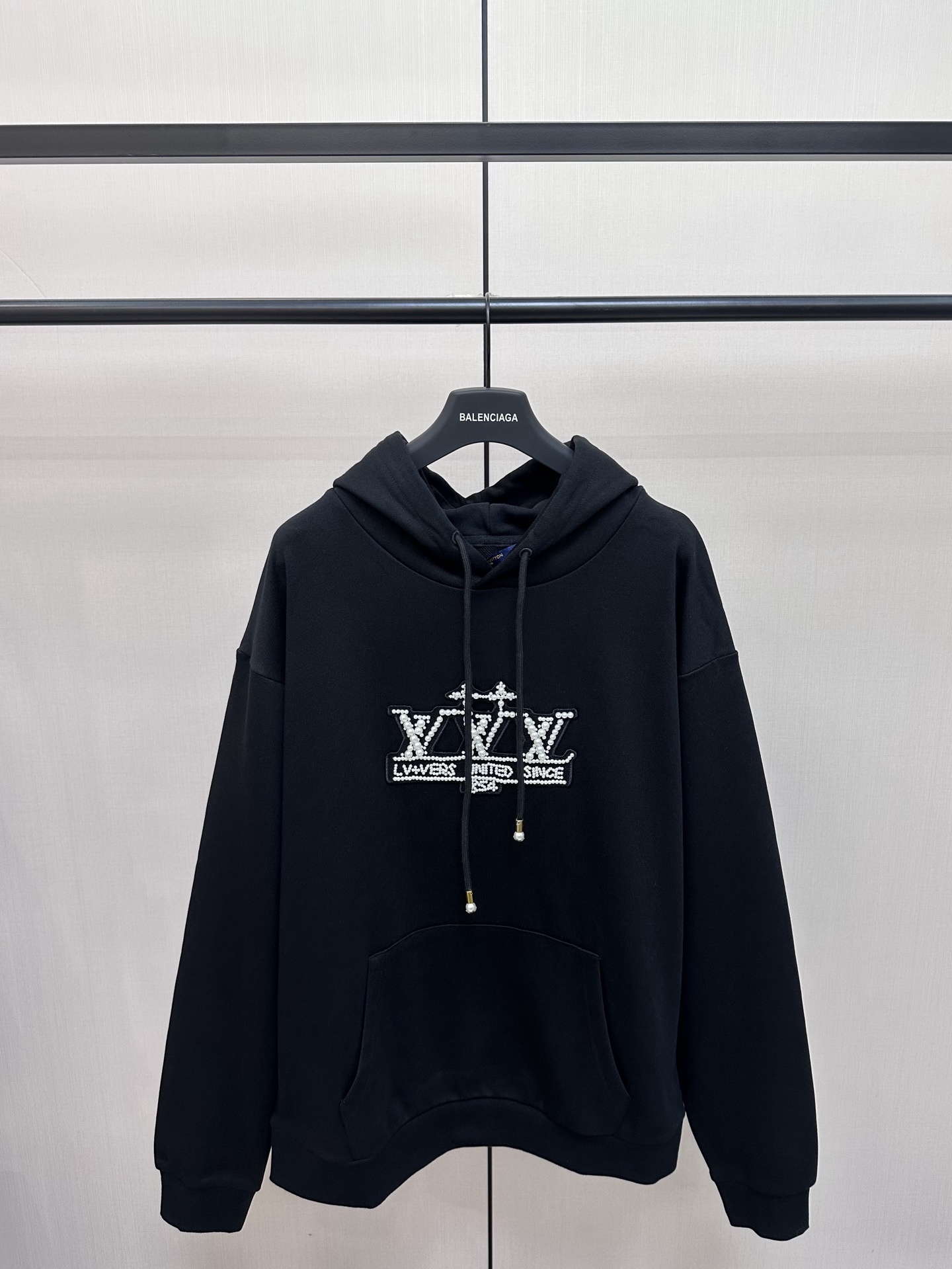 Louis Vuitton White Bead Logo Hoodie - Soft, Breathable, Durable Fabric