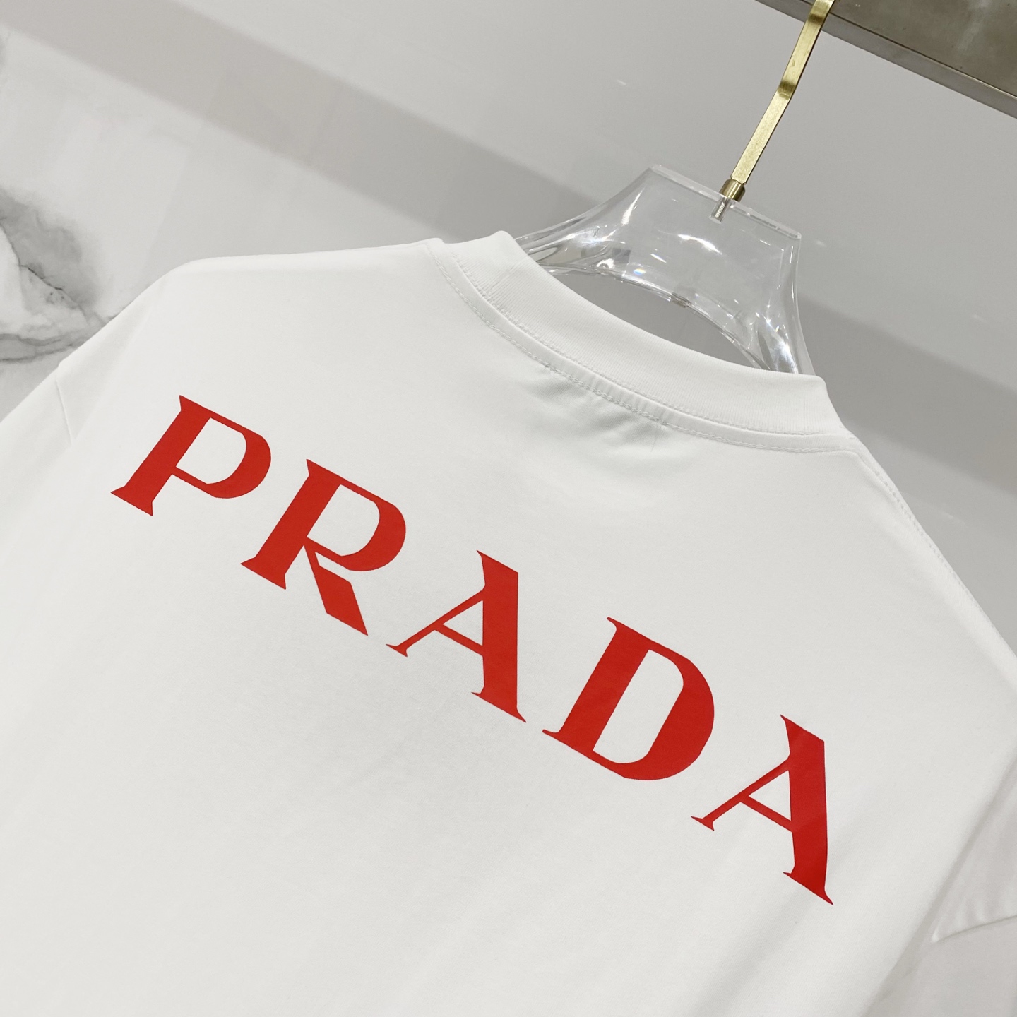 💰80
💰RADA-/普拉达-纯棉260克圆领T恤
三角形印花字母LOGO刺绣🪡标识
纯原品质 原版面料100 ％棉质
百搭时尚 轻奢潮流
吊牌 领标 洗水 三标齐全
尺码:XS-L
颜色:黑色.白色