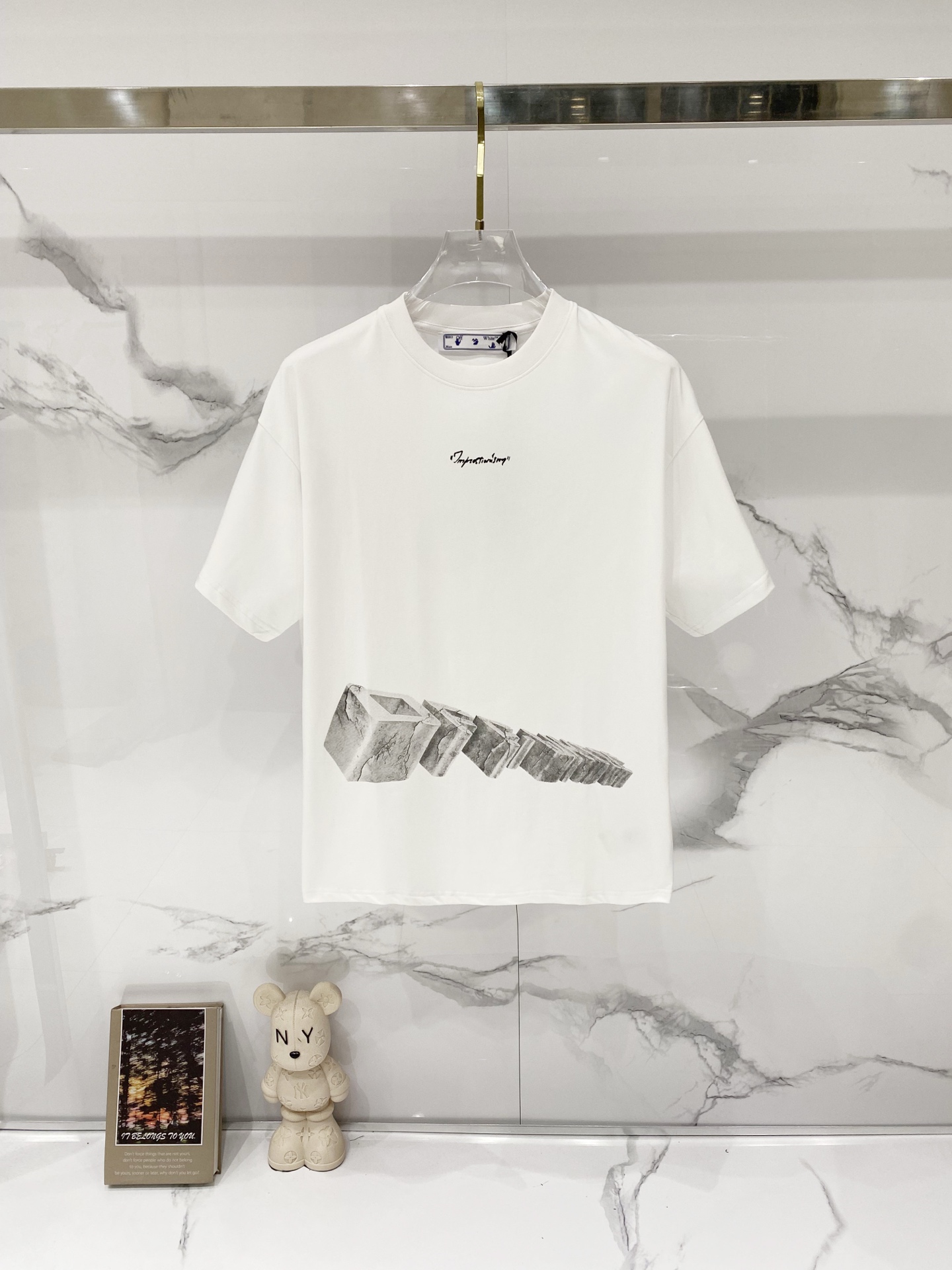 P75 OFF-white/ Camiseta de cuello redondo de algodón puro de 260 gramos, con estampado de logotipo de letras y cara de …