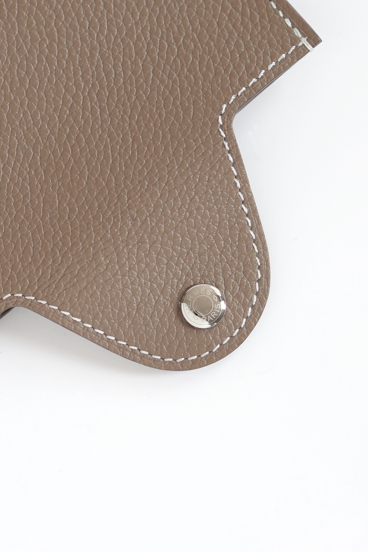 Elegant Evercolor Leather Card Holder with Palladium Snap Closure (Taupe) 6 i1747818427 6863 5