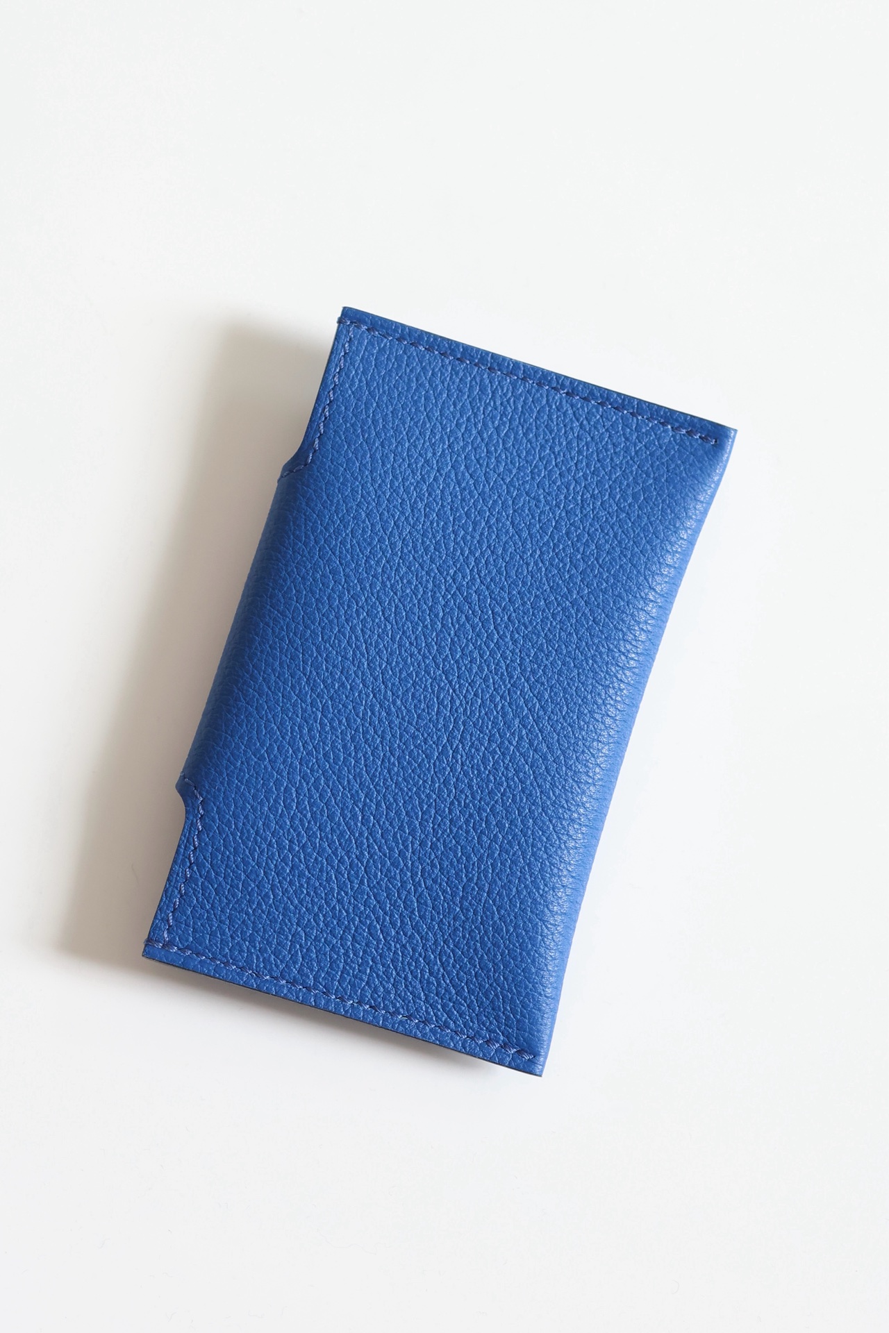 Hermès IDE-022 Blue Evercolor Leather Card Holder with Palladium Hardware 7 i1747818541 6619 0