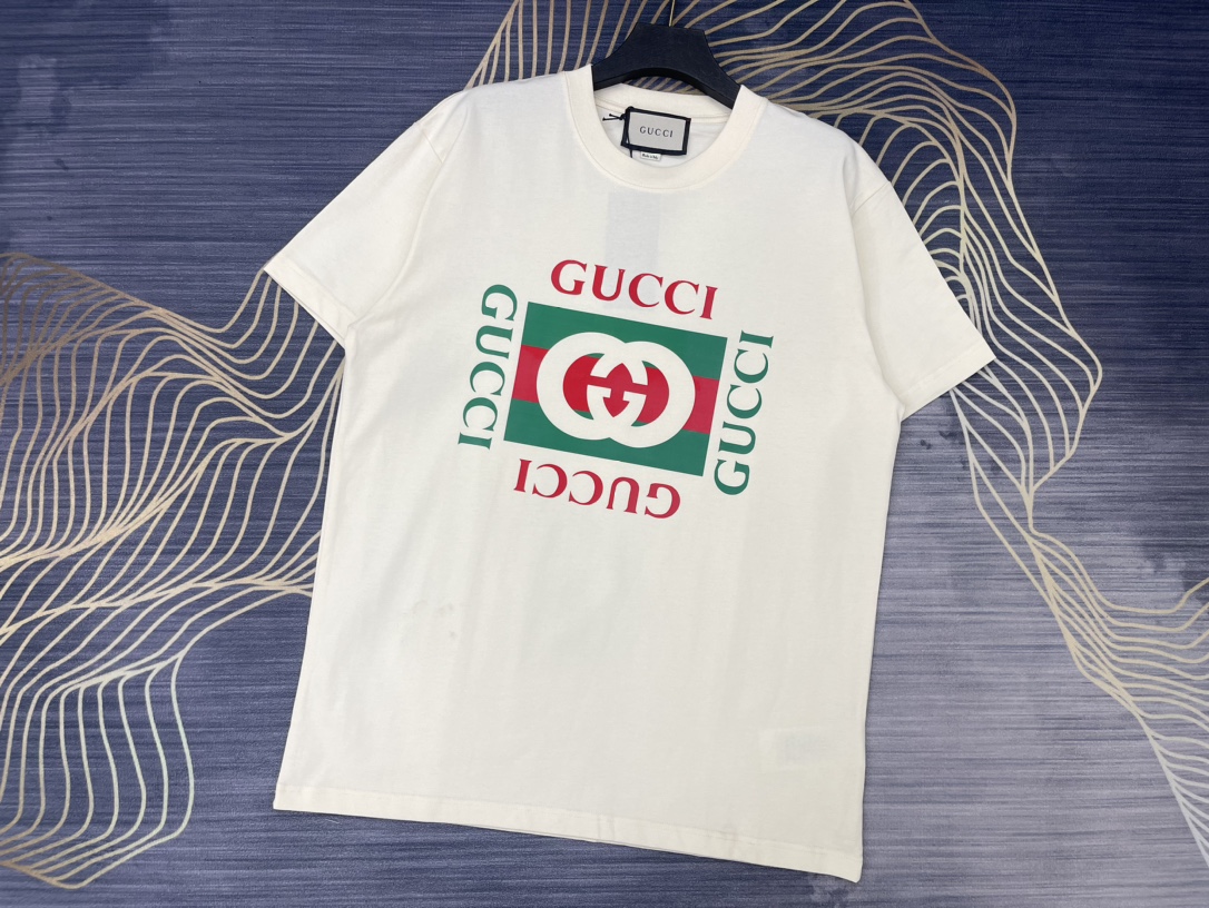 Gucci Kleding T-Shirt Tegen goedkope prijs
 Beige Afdrukken Unisex Katoen Lente/Zomercollectie Fashion Korte mouw