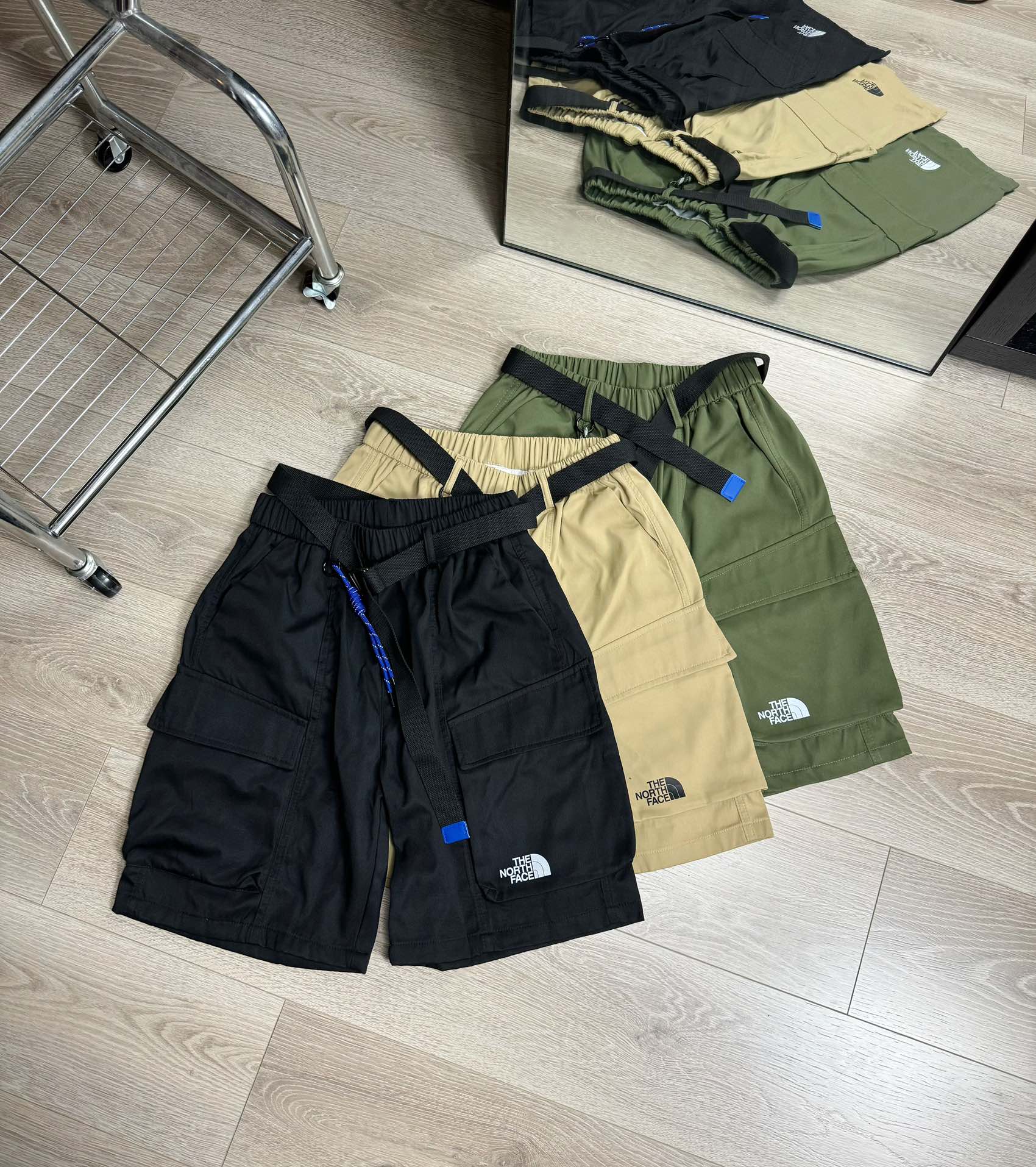 The North Face Kleding Korte Broek Legergroen Zwart Groen KhakiName Lente/Zomercollectie