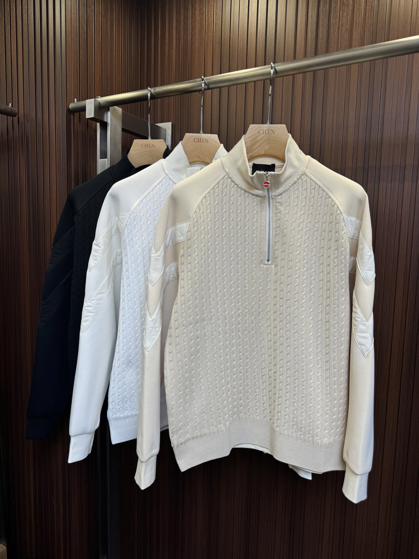 NO:644855,Kiton.2025New New·Knitted sweatshirt new color black white rice size 48-56 (M-3XL),,hoodie,sweatshirts,alexander wang19860909Kiton.2025New New·针织卫衣新款 颜色 黑 白 米 码数 48-56（M-3XL）,,hoodie,sweatshirts,alexander wang,Men's clothing