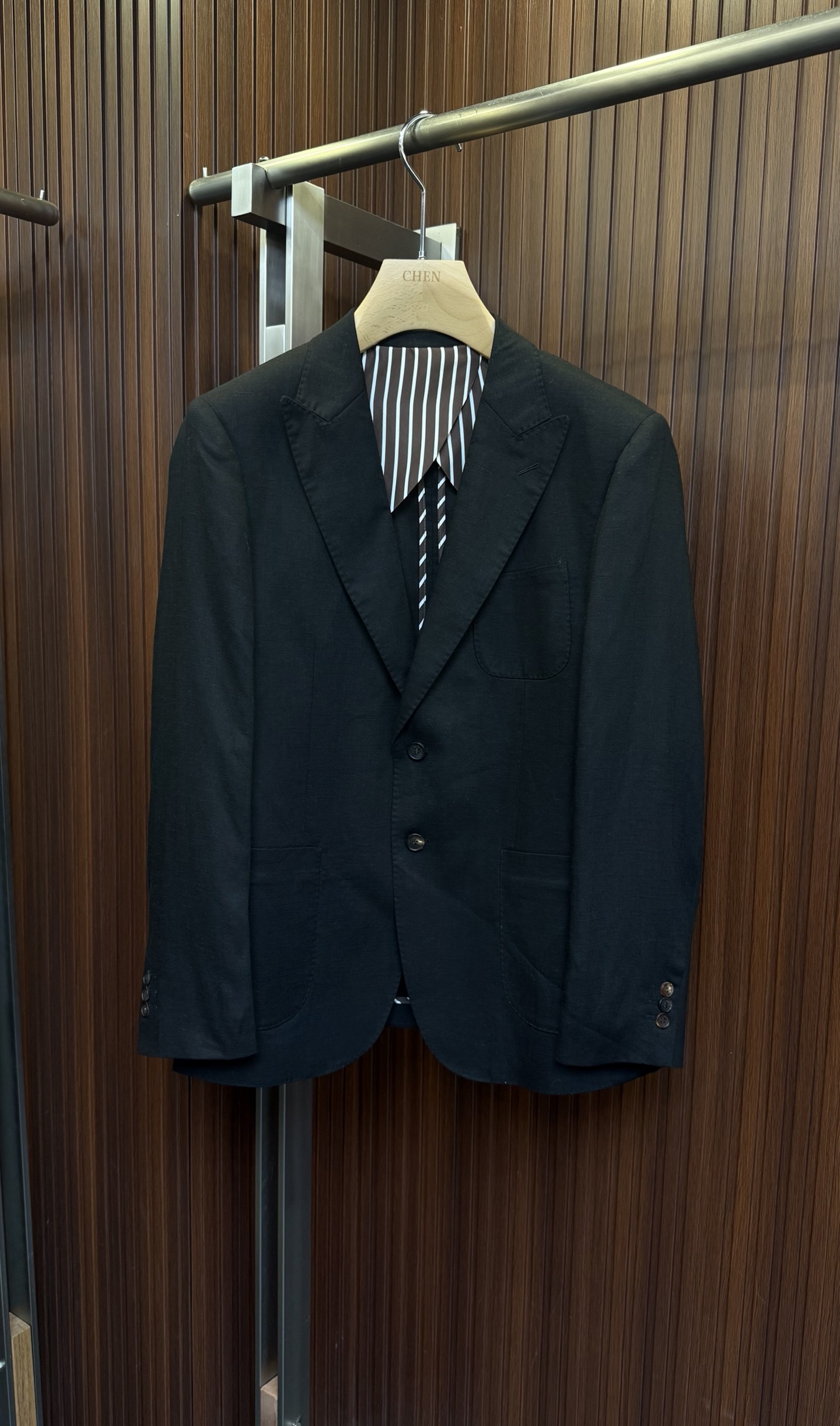 77X08loro Piana*2026New New·麻料西装新款颜色 白 红 黑 卡其码数 48-5