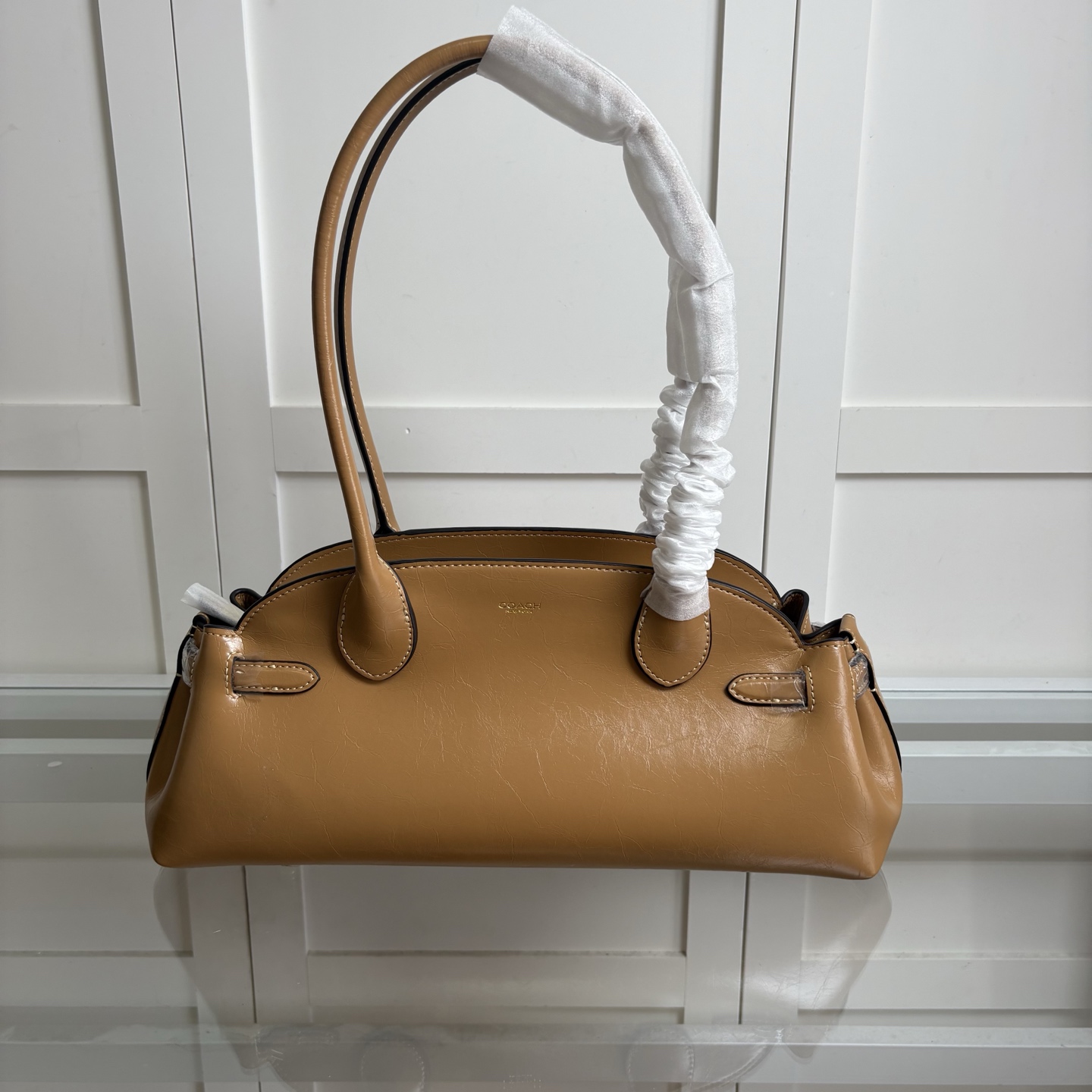 COACH EMPIRE CARRYALL 34号手袋単肩包 黒色