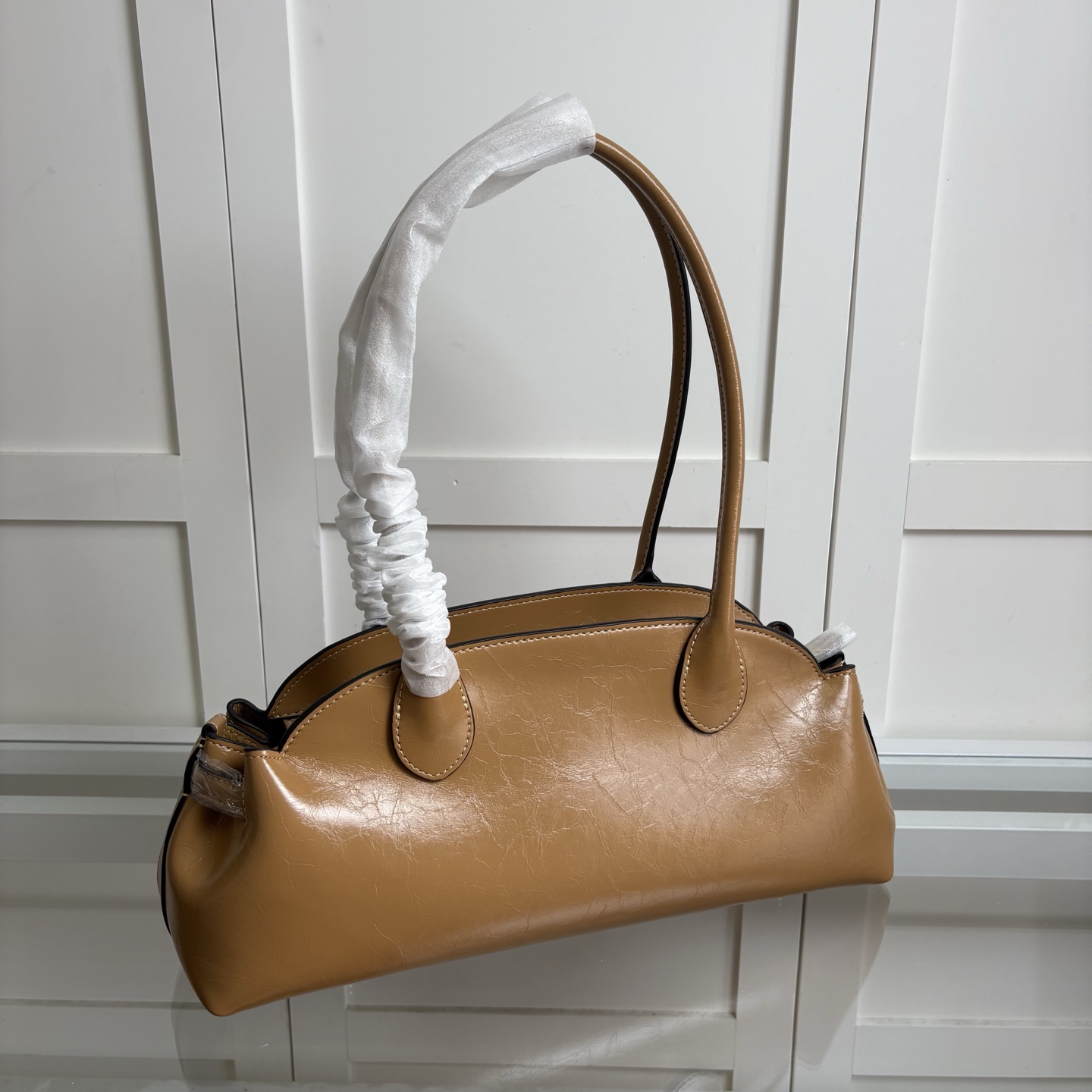 COACH EMPIRE CARRYALL 34号手袋単肩包 黒色