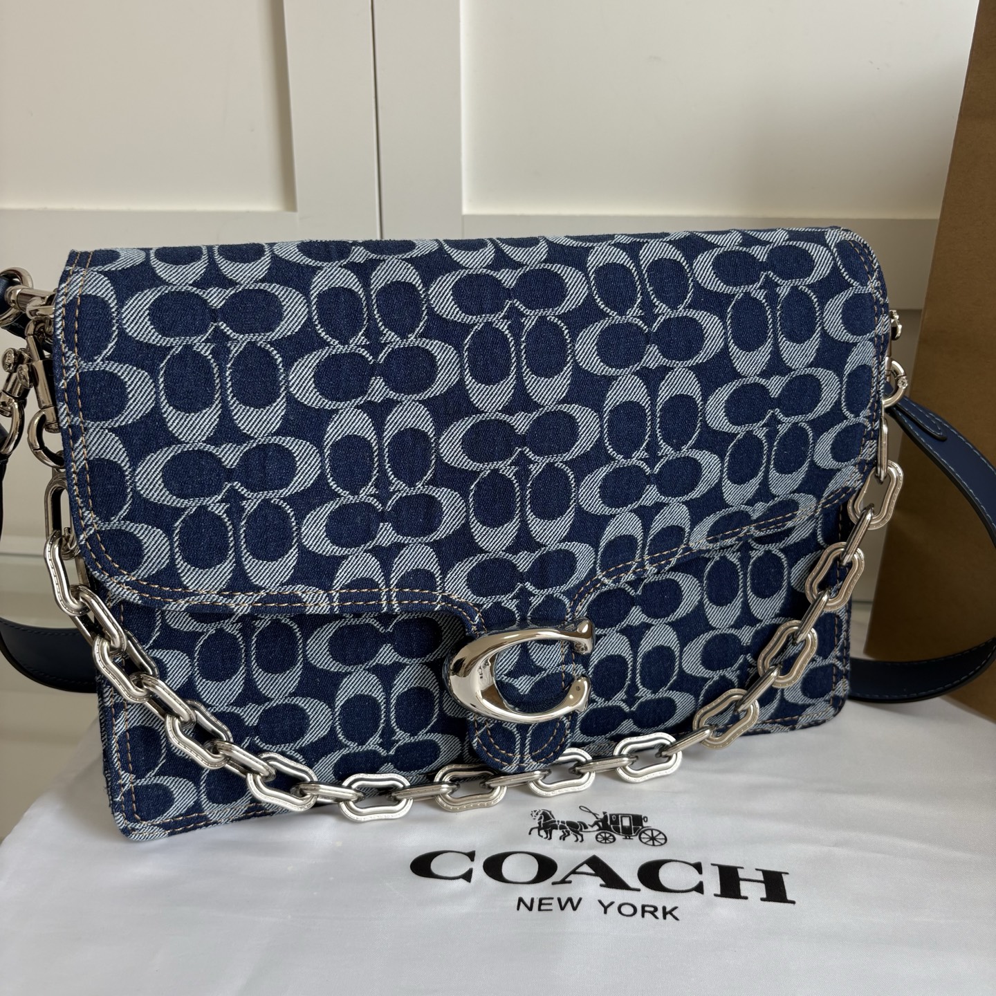 COACH 蔻驰 レディース チェーン タビー 30 ショルダーバッグ 老花