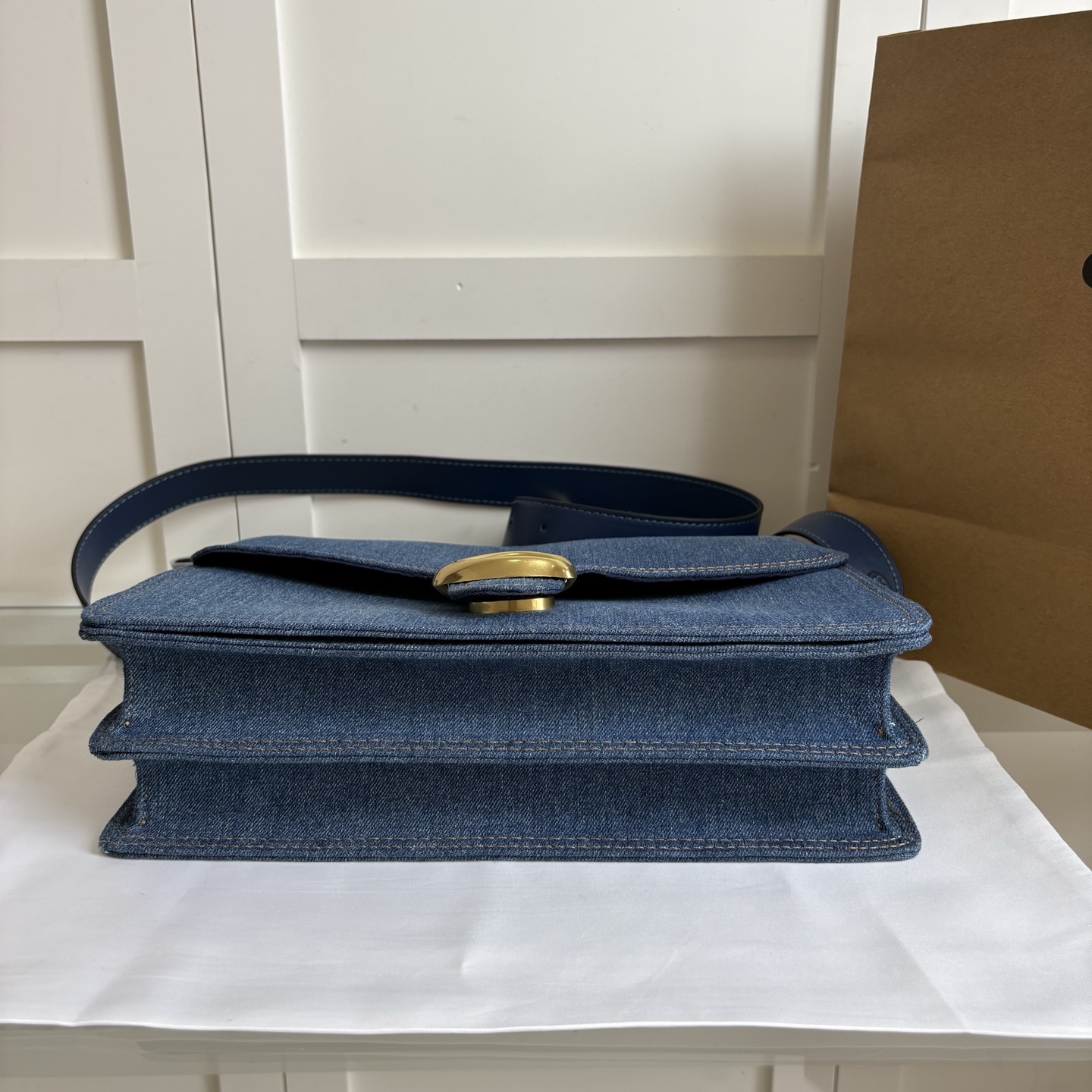 COACH 蔻驰 レディース チェーンタビー 30号 腋下包 高級感 通勤