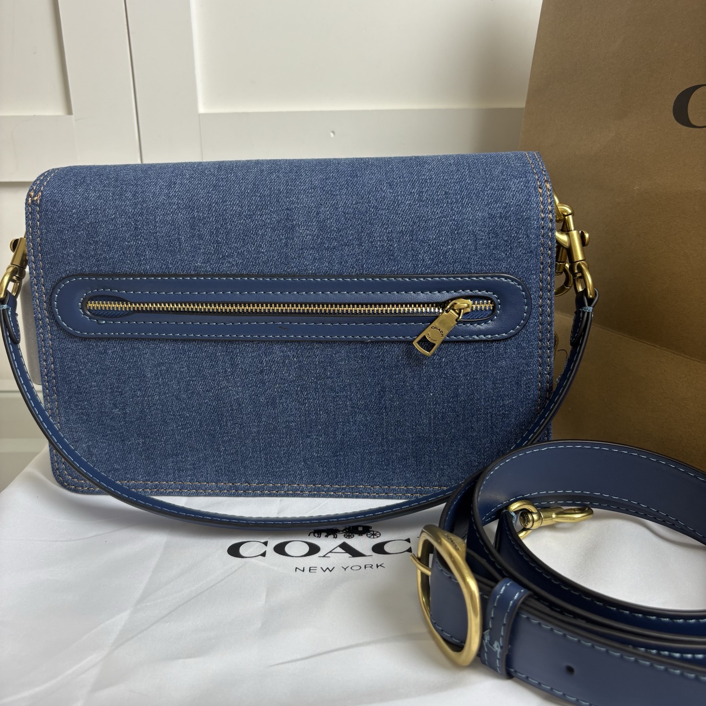 COACH 蔻驰 レディース チェーンタビー ショルダーバッグ 通勤デザイン
