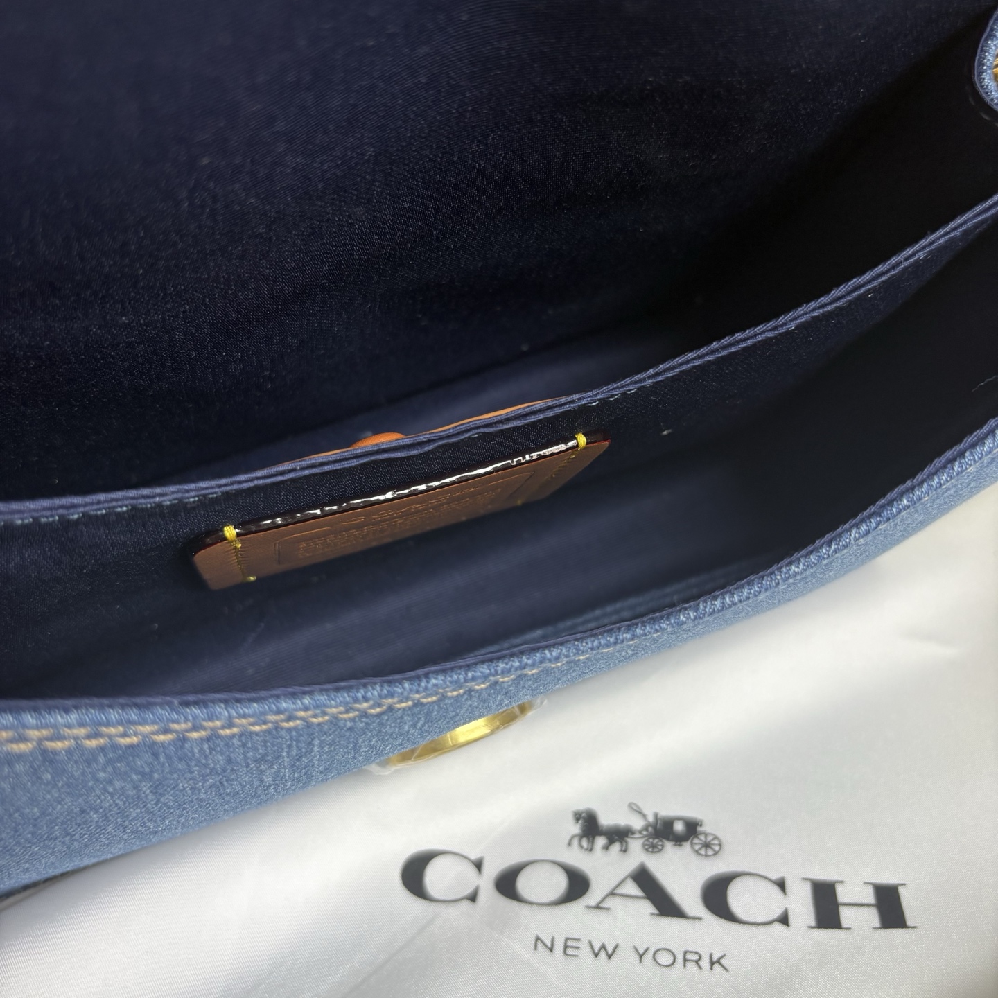 COACH 蔻驰 レディース チェーンタビー ショルダーバッグ 通勤デザイン