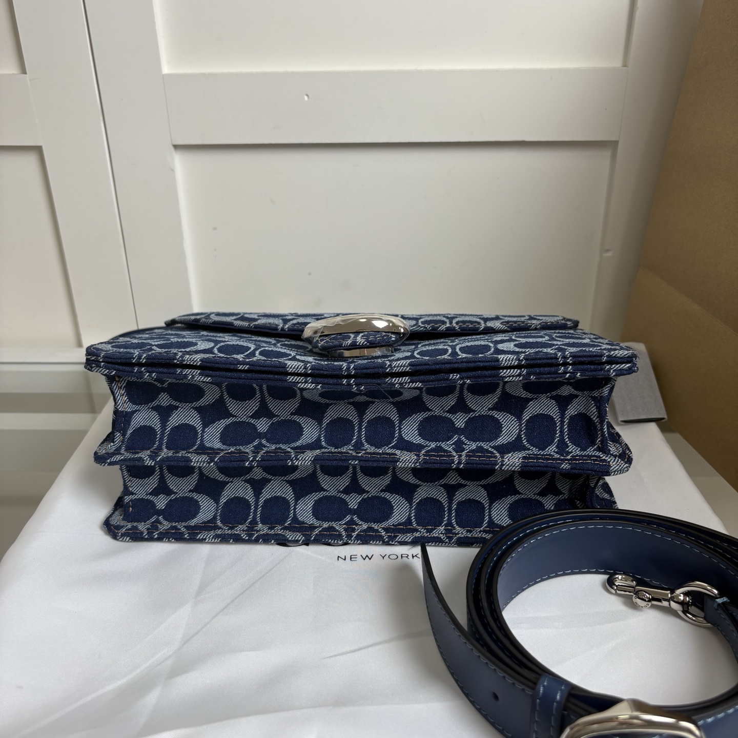 COACH 蔻驰 レディース クラシック ロゴ デニム チェーン タビー ショルダーバッグ