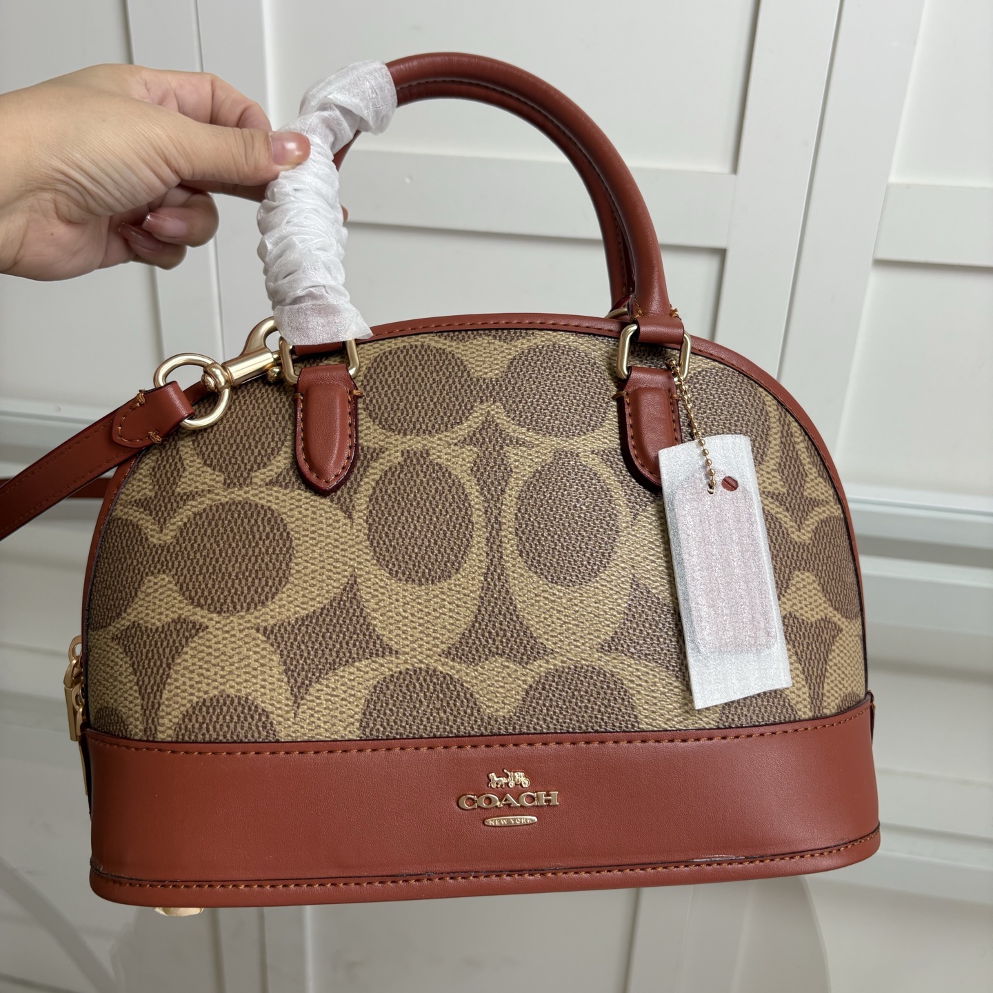 COACH 蔻驰 Sabrina 25 品牌字母标识拼色手提包