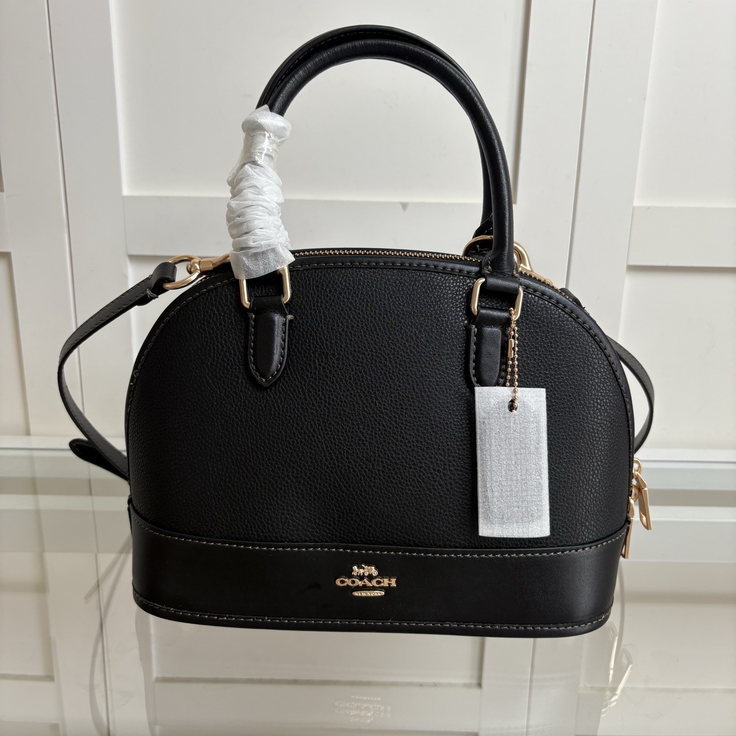 COACH 蔻驰 Sabrina 25 手提バッグ ブランド字母标识拼色