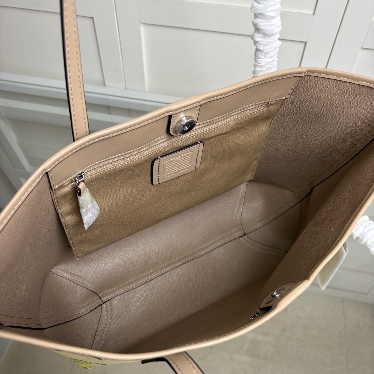 COACH托特包大容量シティ33単肩斜挎バッグ