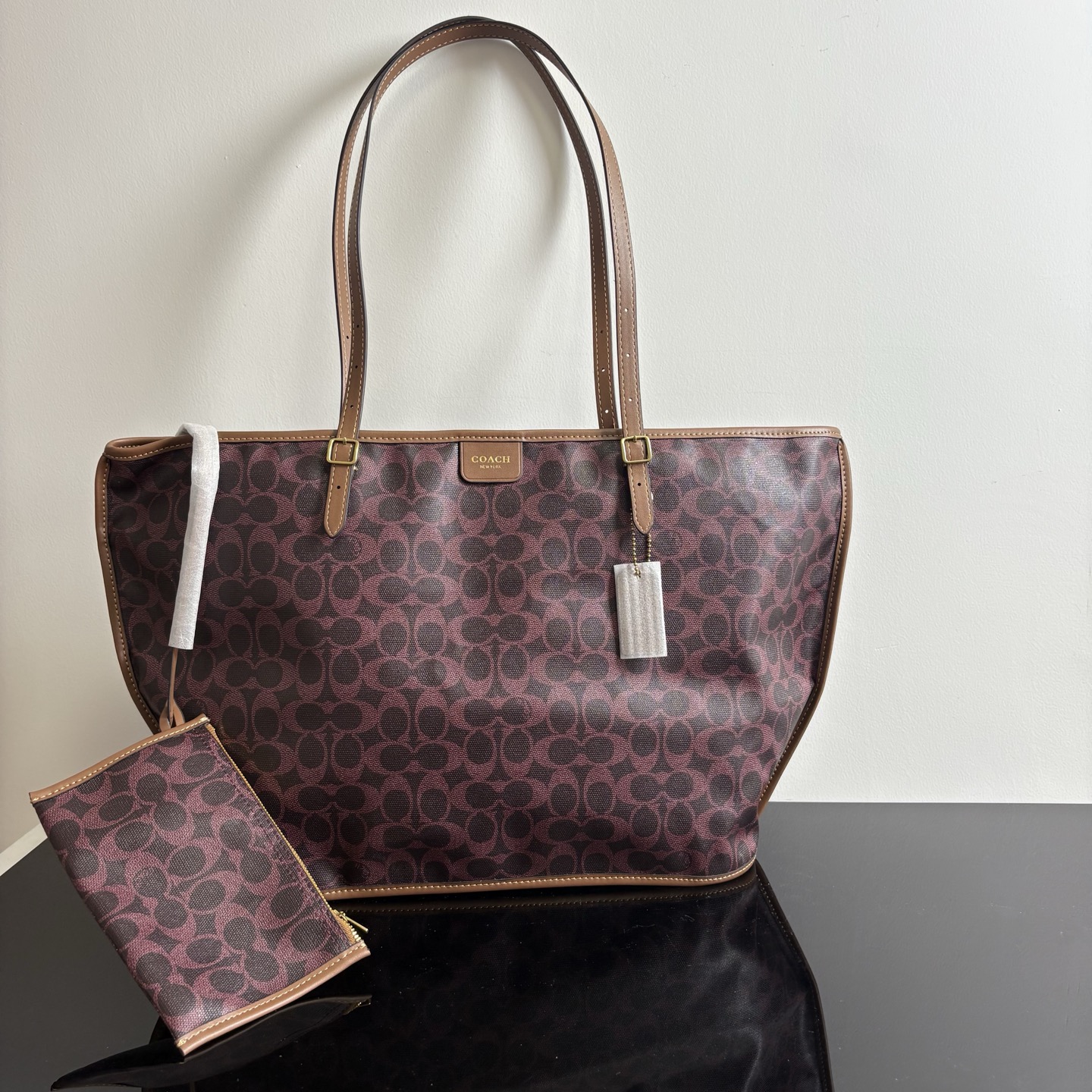 Highly cost-effective [new product] COACH/Coach women's TAXI presbyopic tote bag shoulder bag with high-end design and large capacity CCC40 size