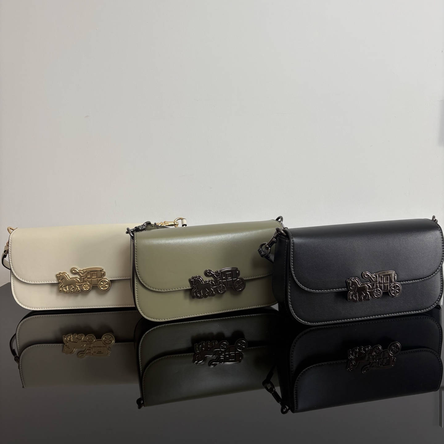 Coach CCE65 three-color spot