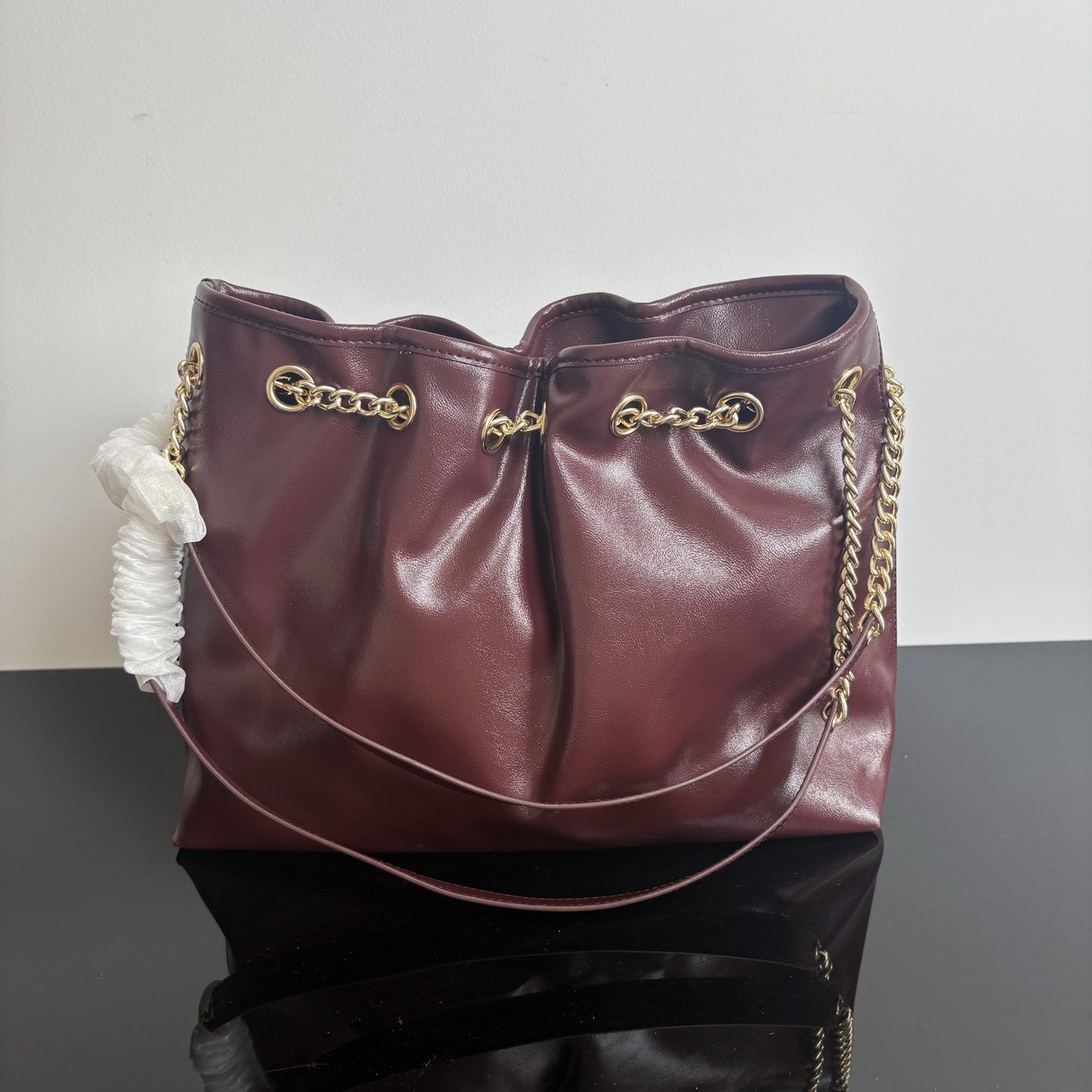 298【New Style】Coach Outlet EVELYN Autumn and Winter Garbage Bag Chain Bag Shiny Oiled Wax Leather Suede CCZ79 Dimensions: Length 34cm × Height 25