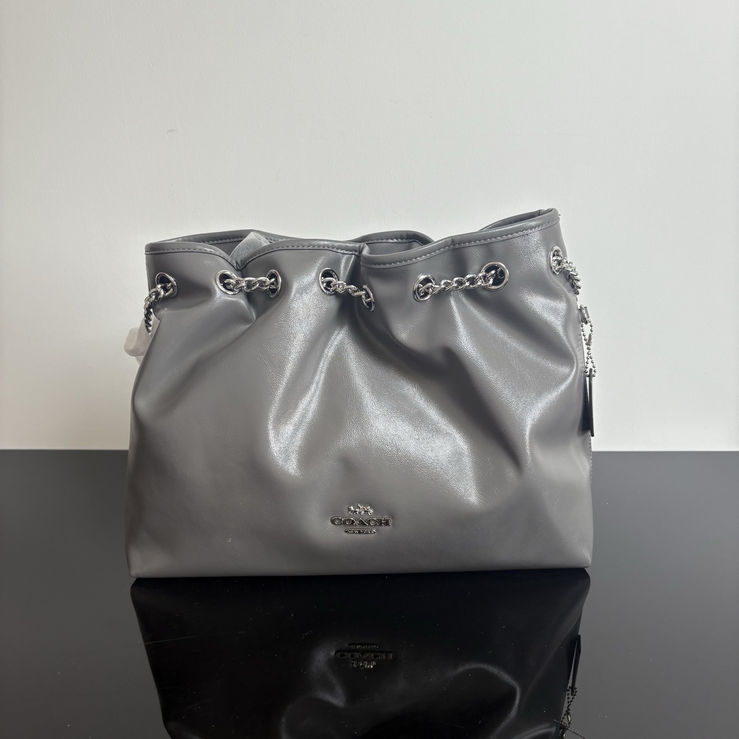 _dnm9str9YmbuC5y6XNjj_TgV0HGi73ZuD3hse-w