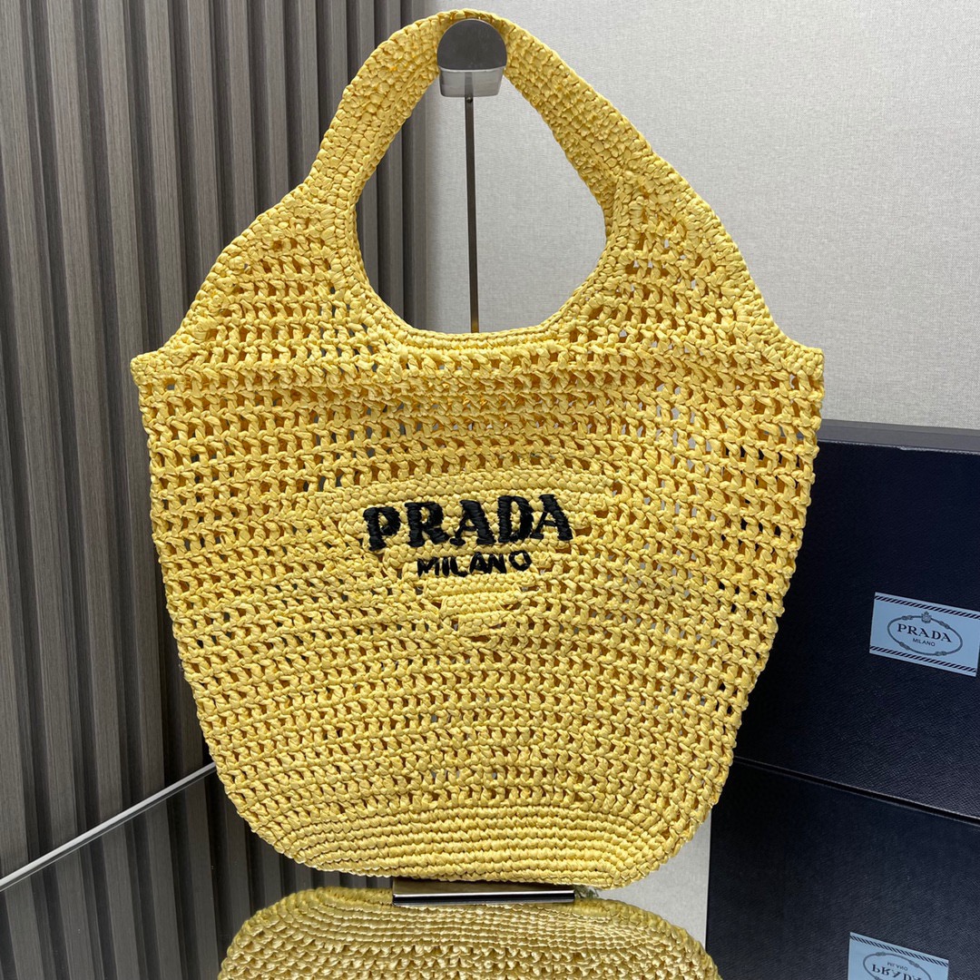 Prada Tassen Tote Tas Borduurwerk Raffia Zomercollectie Strand