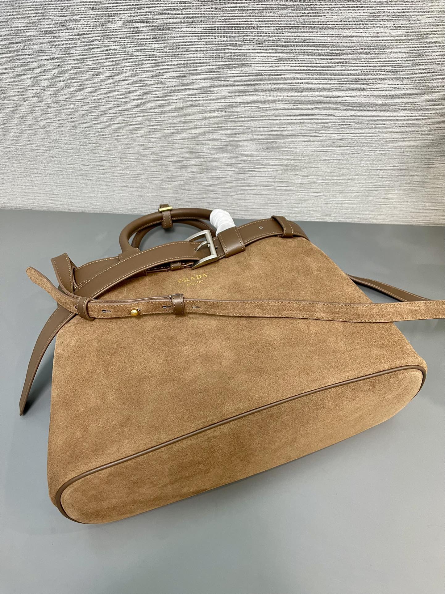 DoubleBag ショルダーバッグ 鹿革 35CM 大容量 3室構造 フロントロゴ