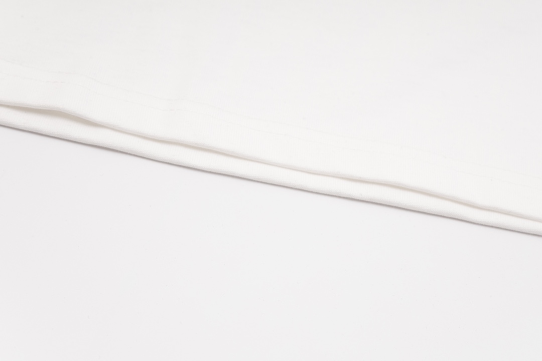 Y-3 XGS Y-3 Logo-Stamp T-shirts: Lightweight, Stylish, Unisex, Black and White, XS-L - 图片 8