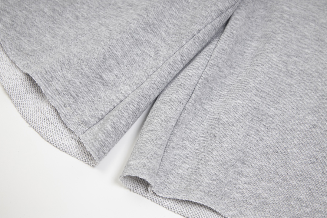 XGS Spring 2023 Collection: Coloured Hair, Letter-Printing Logo, Frozen Fabric Details - 图片 3