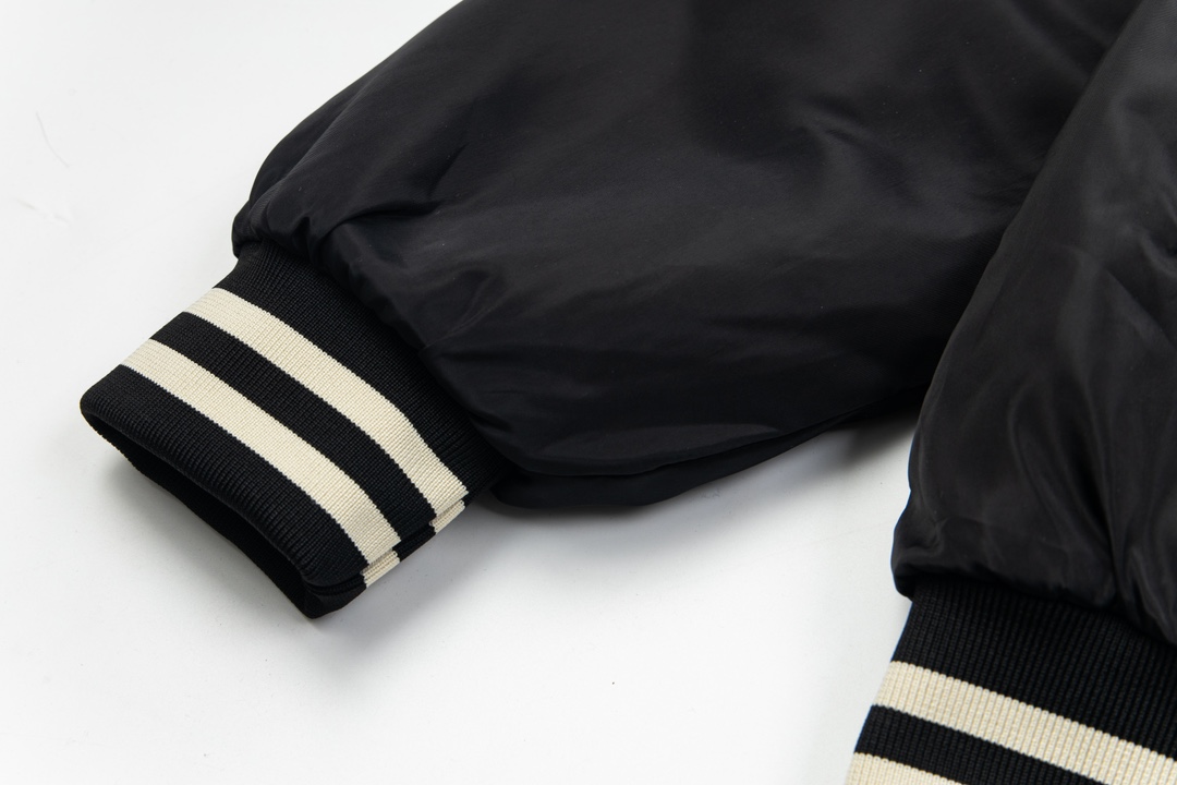 XGSCeline 23FW Hooded Baseball Jacket with Custom Embroidery, 100% Cotton Liners. - 图片 4