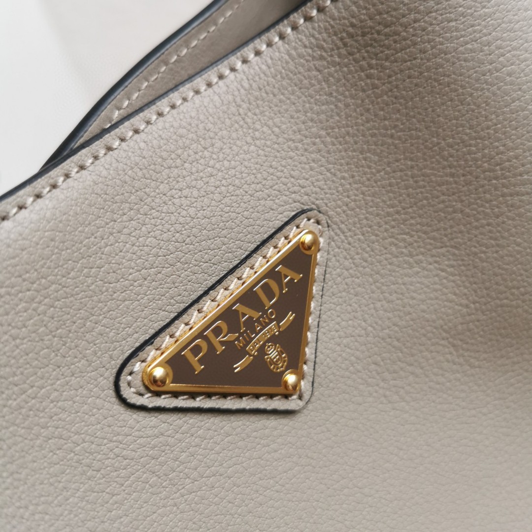 Prada 1BG539 Leather Shoulder Bag, Elegant Tote with Spacious Interior 7 a1743663326054 8835
