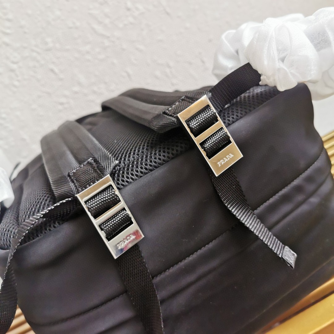 Prada 2VZ101 Multifunctional Backpack - Tech-Inspired Nylon, Multiple Pockets 8 a1743693871483 4708