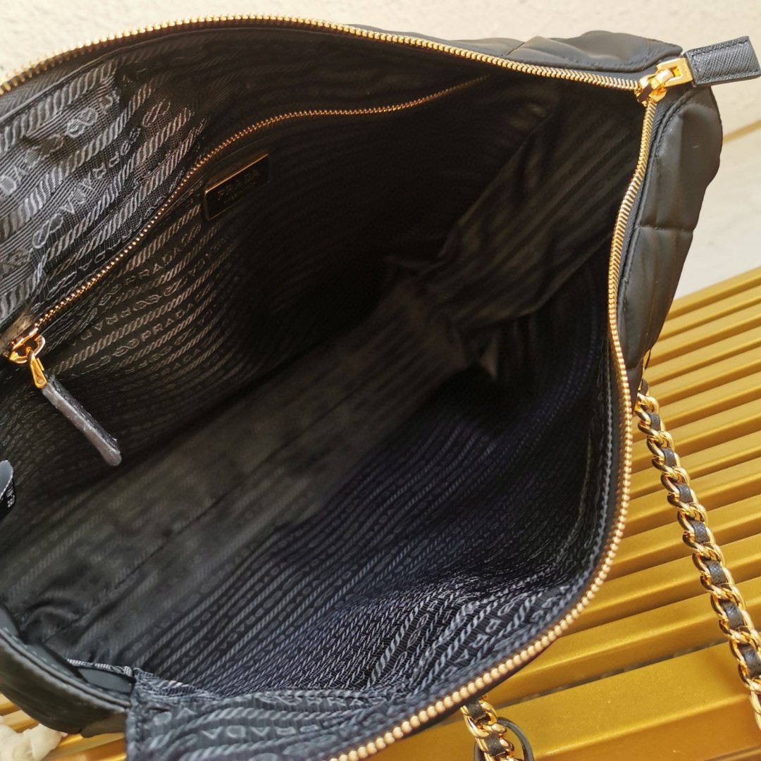 Prada Black Nylon Vintage Chain Shoulder Bag Large 1BG467 8 a1743916921117 4473