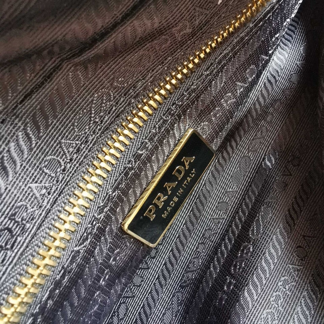 Prada Black Nylon Quilted Chain Shoulder Bag, Vintage Style, 25x24x5cm 9 a1743917037772 6056