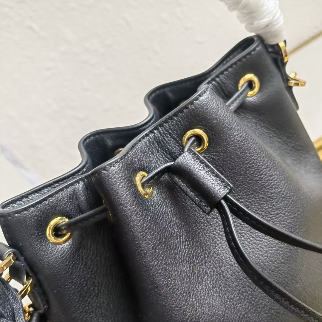 PRADA Mini Bucket Bag,Adjustable Shoulder Strap,15.5x19.5x10cm, Everyday Carry 6 a1744351669212 1275