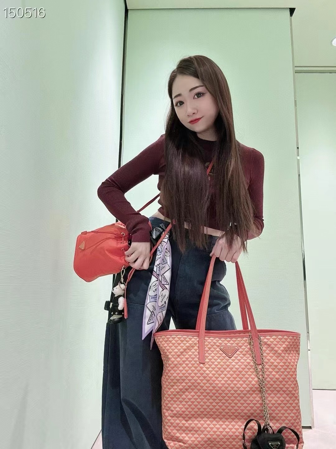 Prada Tessuto Triangulum Tote Bag, Large Capacity, Eye-Catching Design 1 a1744610456325 0557