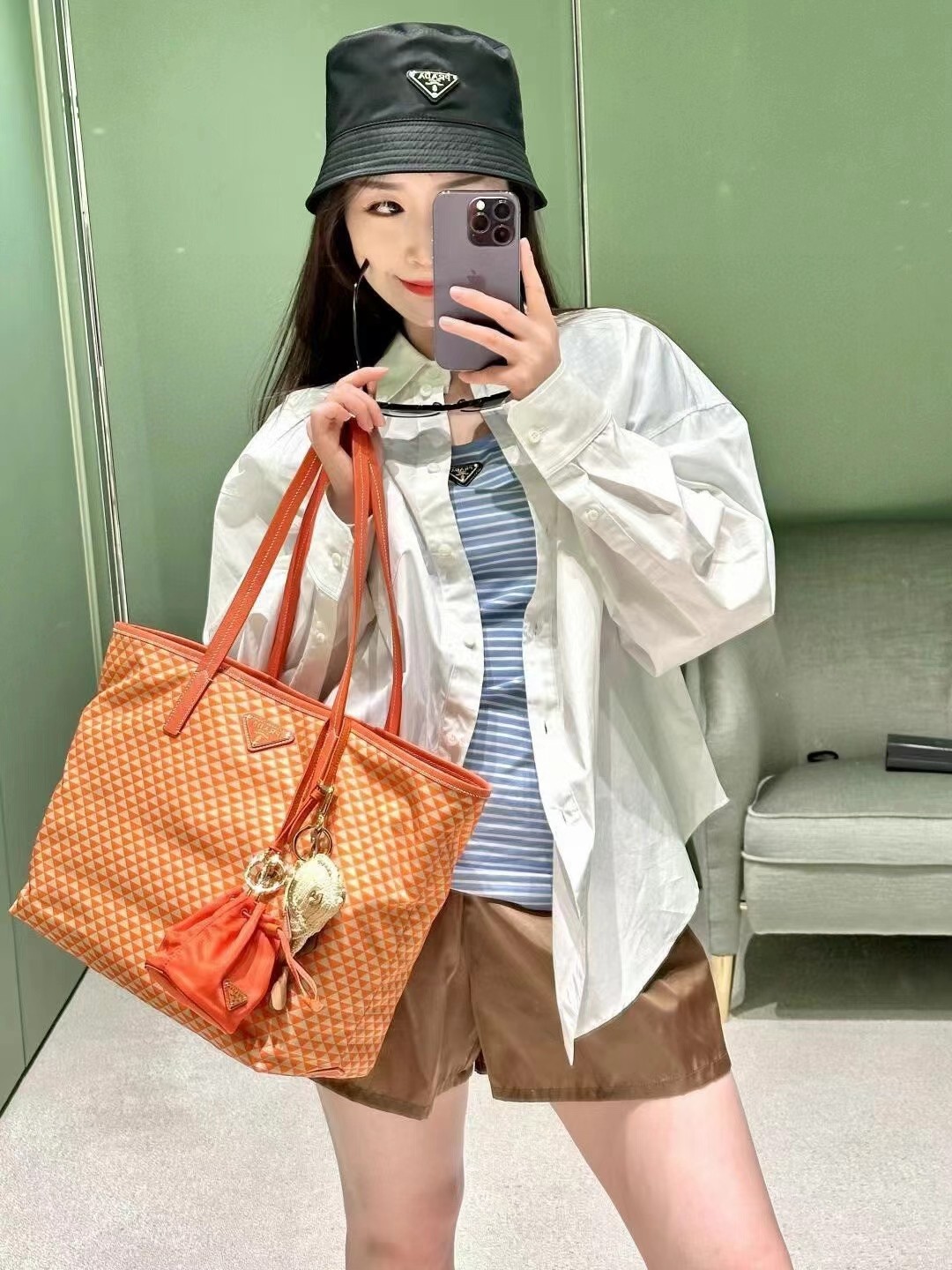 Prada Tessuto Triangulum Tote Bag, Large Capacity, Eye-Catching Design 3 a1744610456326 5710