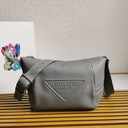 Prada Leather Messenger Bag,Structured Silhouette with 3D Logo,26x23x11cm