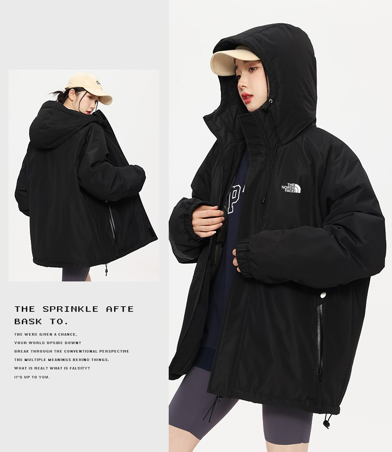 供💰185
北面/The North Face 拼接撞色羽绒棉衣ins超火潮情侣防风防水羽绒棉服上身非常洋气！简单大方拼色设计，加上宽松的版型穿起来潮味十足！内里厚实轻盈，保暖性绝不亚于一件羽绒，简直帅炸！大家期待已久的冬装 做工复杂 细节绝对堪称完美 保暖效果超级棒 众多网红上身，店主强烈推荐自留款！
颜色：米白色、黑色、粉色、紫色、柠檬黄
尺码:   M-4XL(见图九)