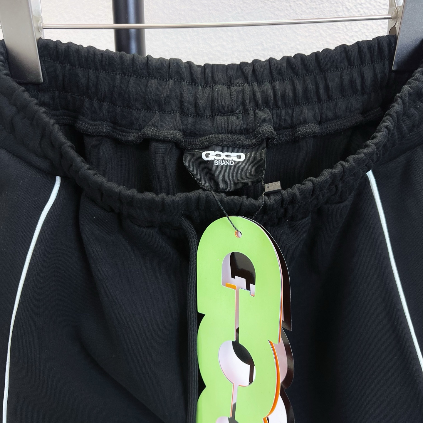 Pantalones Rectos con Perlas y Letras, Estilo Casual Unisex, Color Negro 4 i1757086556588 1166 0 2