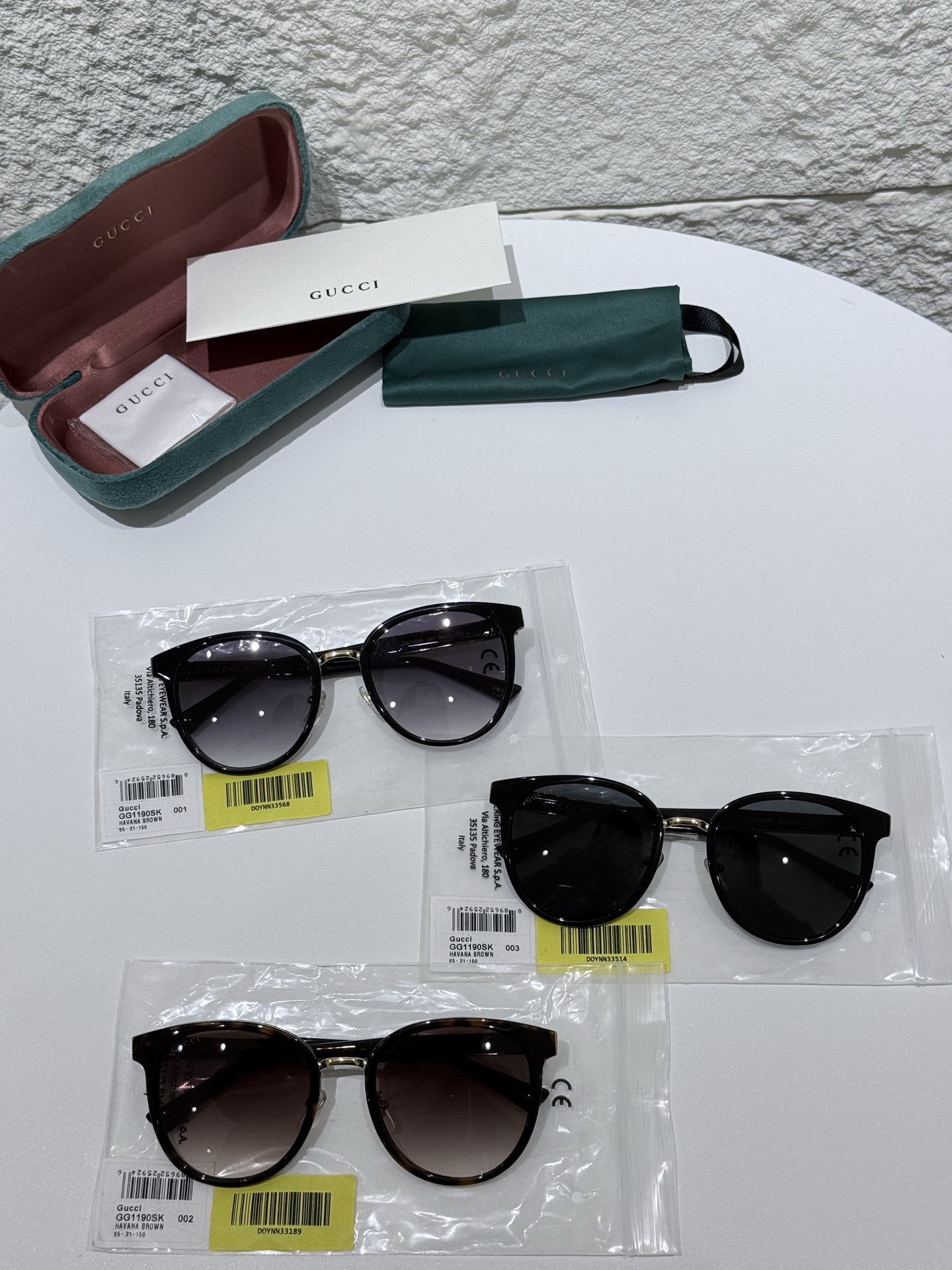 Gucci - Sunglasses