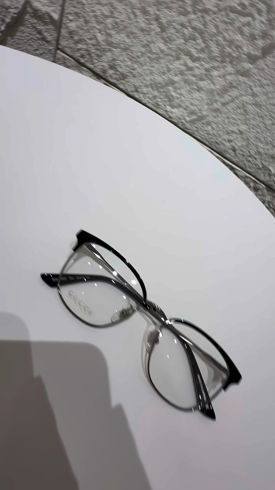 Gucci - Eyewear