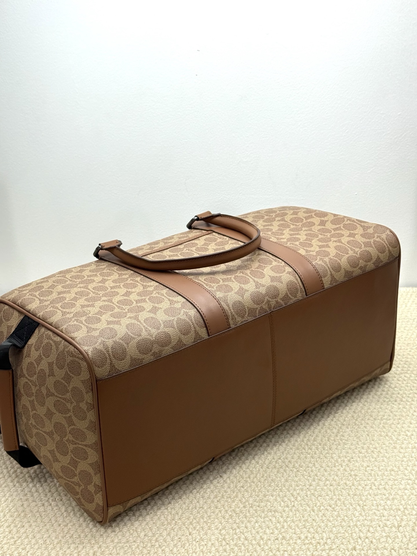 Coach coach新品史努比联名大容量旅行袋：CBl42