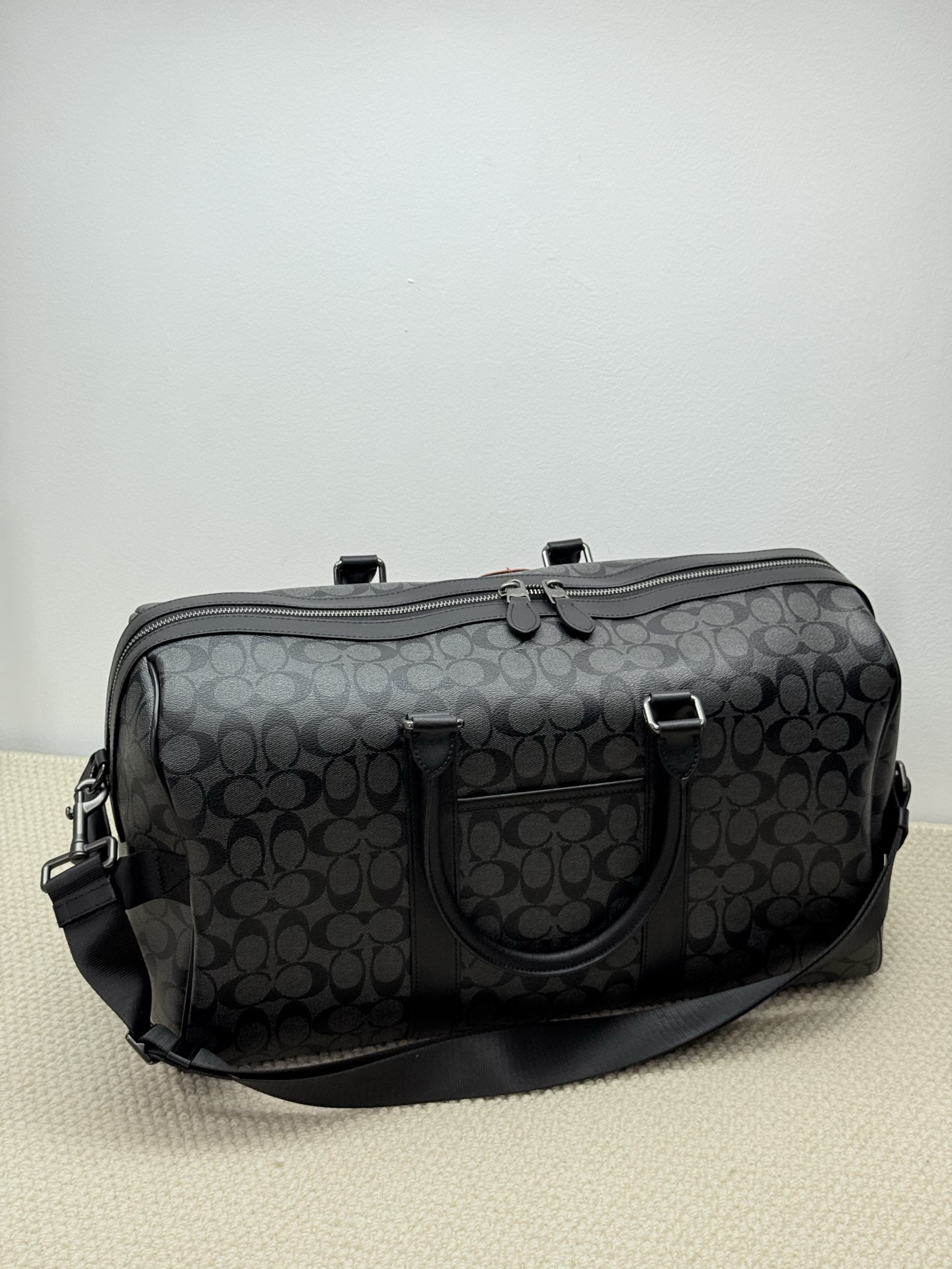 Coach 徽章CE553最新老花 旅行包、内置隔层、长肩带可调节、可拆卸、单扣斜挎手提包、大容量旅游、出差、商务 登机包、代购品质 长45cmx高26cmx宽21