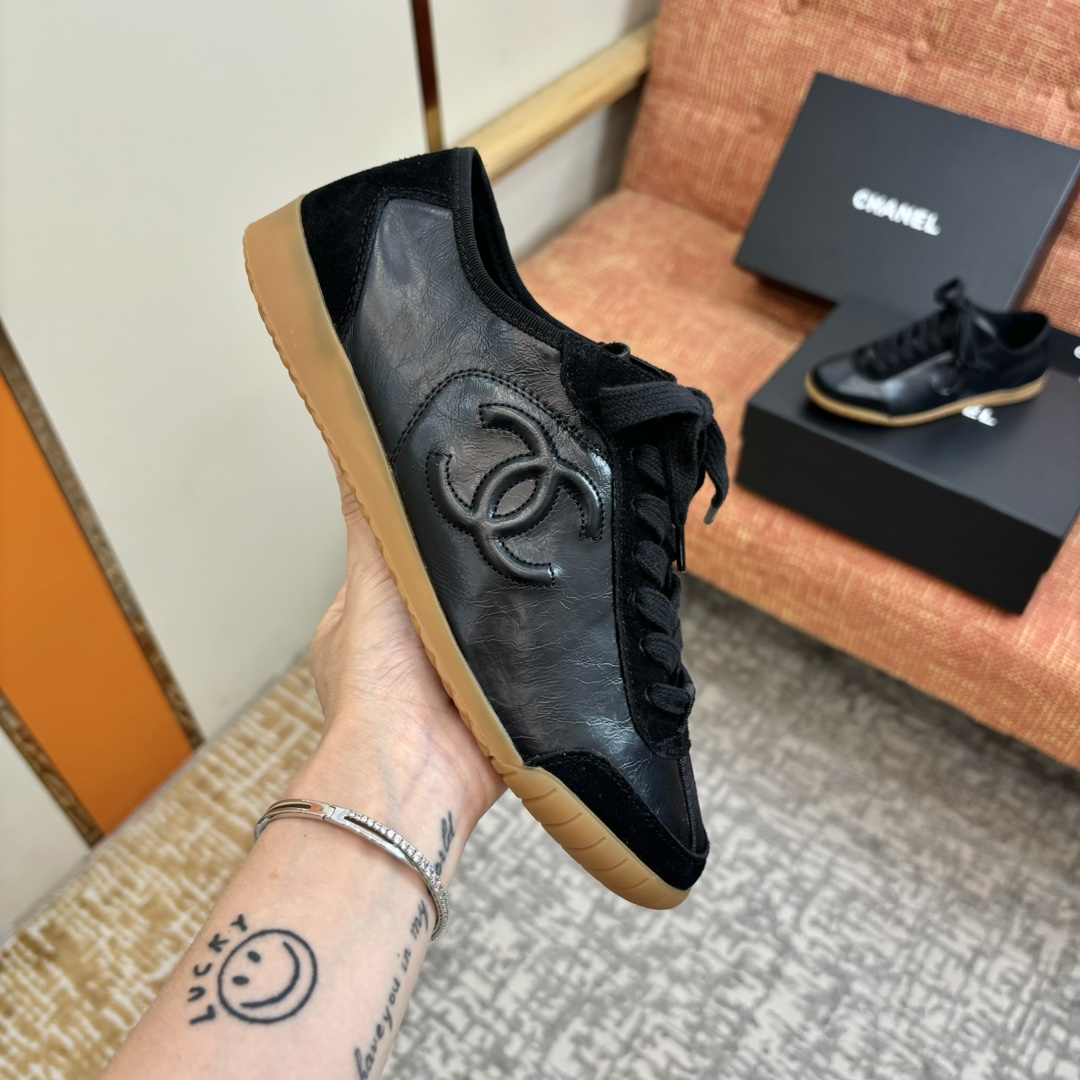 Кроссовки Chanel