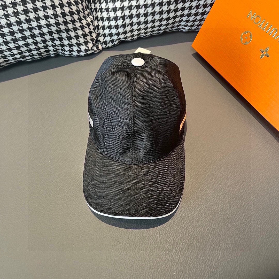 [LV Hats]