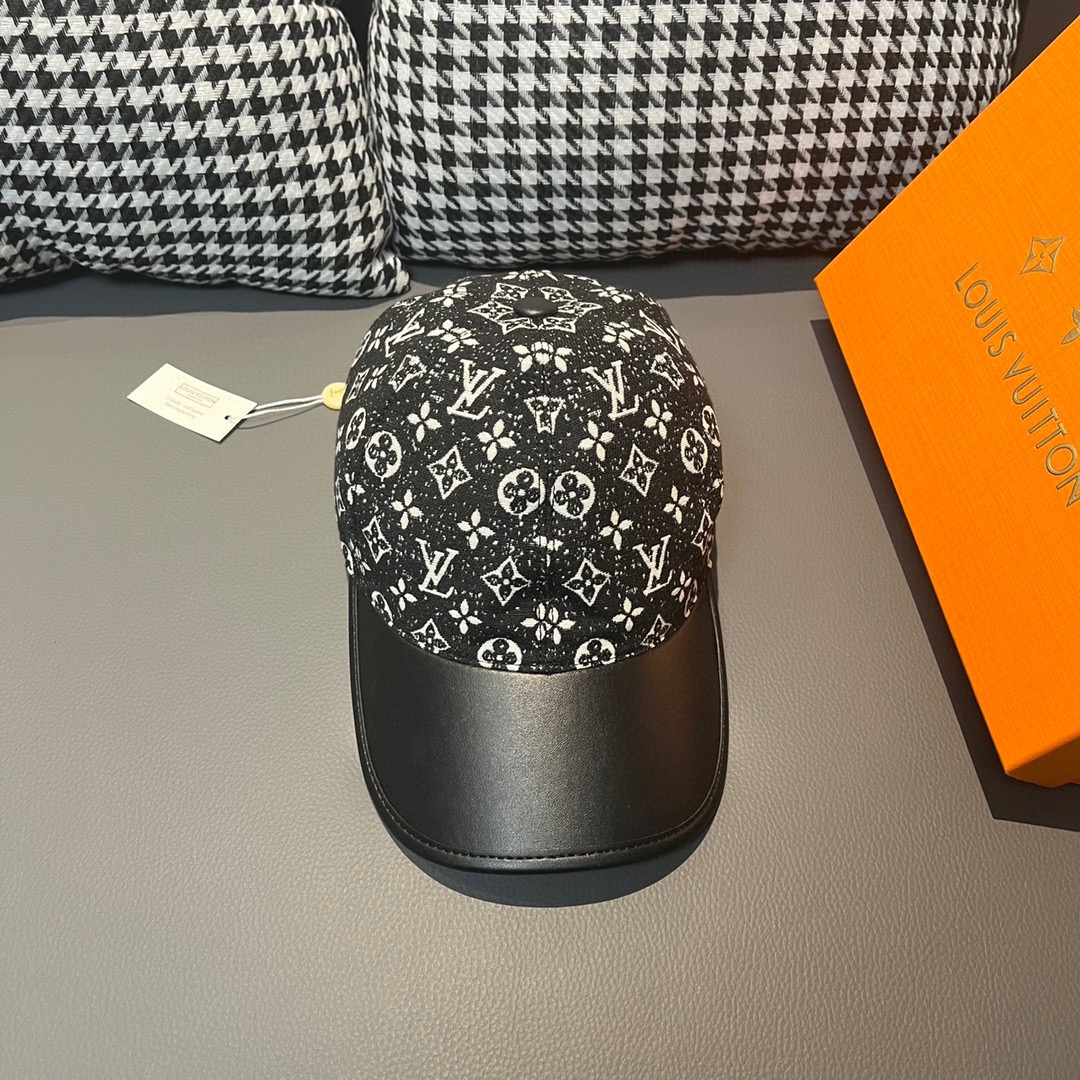 NO:192603,Batch with box bag, LV (Louis Vuitton) new original single baseball cap, cowhide splicing, 1:1 open mold customization, original denim fabric, fine workmanship, excellent quality, basic head circumference 56, patch adjustable. Hats Fisherman's hat Baseball cap Knit hat, hat, louis vuitton, louis vuitton, espadrilles, cowhide, hats19860909批 配盒子布袋,LV(路易威登)新款原单棒球帽,牛皮拼接,1:1开模订制,原版牛仔布料,做工细致完美,质量超赞,基础头围56,贴片可调节.帽子渔夫帽棒球帽针织帽,帽子,louis vuitton,louis vuitton,espadrilles,cowhide,hats,hat