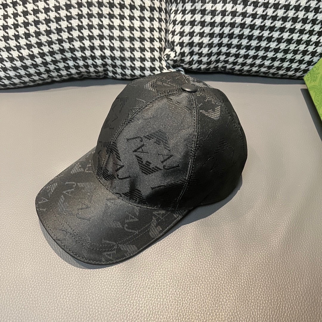 NO:194072,Batch Unpacked. Armani original single baseball cap, 1:1 open mold customization, dark pattern jacquard, exquisite and flawless!  Original satin fabric   top cowhide, meticulous workmanship, original quality, exclusive physical shot. Hat fisherman hat baseball hat knit hat, hat, armani, espadrilles, cowhide, hats19860909批 无包装.阿玛尼原单棒球帽,1:1开模订制,暗纹提花,精致无暇！原版缎面料 头层牛皮,做工细致,原厂品质,独家实物拍摄.帽子渔夫帽棒球帽针织帽,帽子,armani,espadrilles,cowhide,hats,hat