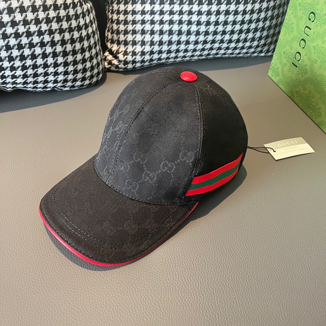 Gucci Sombreros Gorras Rojo Universal para hombres y mujeres Lona Cuero de vaca Fashion