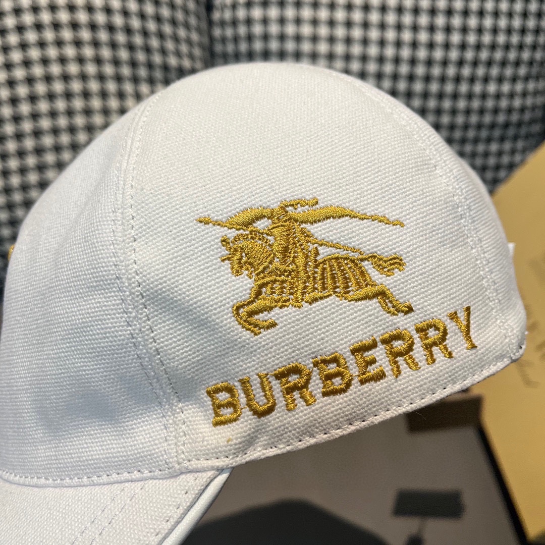 配盒子布袋Burberry巴宝莉新款原单棒球帽1:1开模订制全新立体刺绣精致无暇！原版绸缎面料+头层牛皮